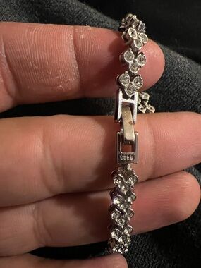 Sterling Silver Clear Crystal Tennis Bracelet